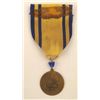 Image 1 : WWII AAF AIR FORCE MEDAL AND RIBBON WITH BOMBER PLANE