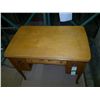 Image 1 : Mission Style Maple Desk