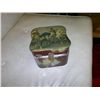 Image 1 : Antique Collar Box with Collars