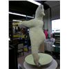 Image 2 : Large Polar Bear