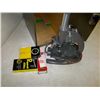 Image 2 : Swift 950 Microscope in Original Wooden Case (3 boxes of slides)