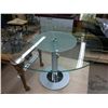 Image 1 : Dining Room Table, Round, Contemporary, Lazy Susan Center