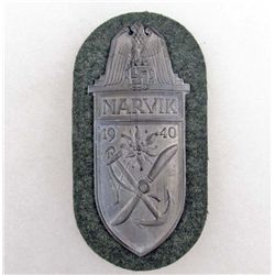 GERMAN NAZI ARMY NARVIK SLEEVE SHIELD W/ GREEN WOOL BACKING