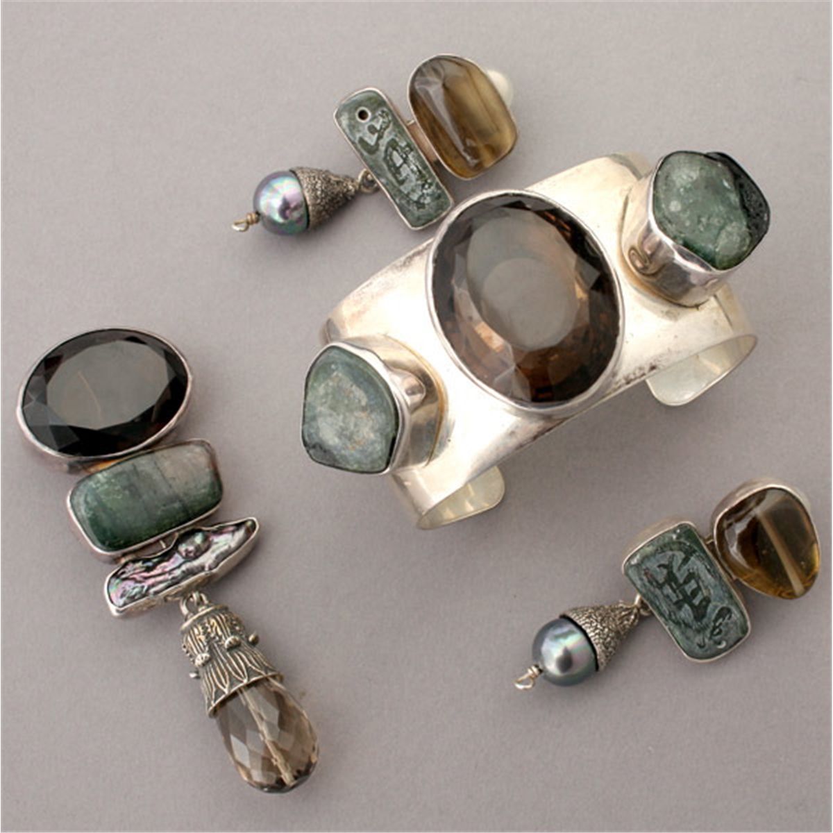 REBECCA COLLINS S/S, MULTISTONE JEWELRY.