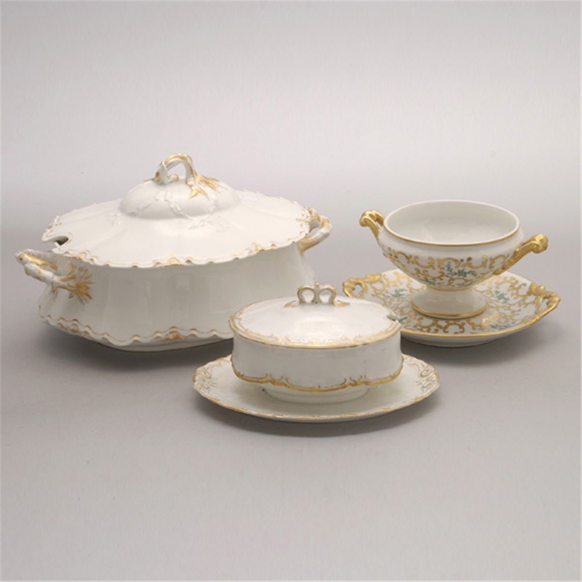 French Limoges Porcelain Dinner Wares 20