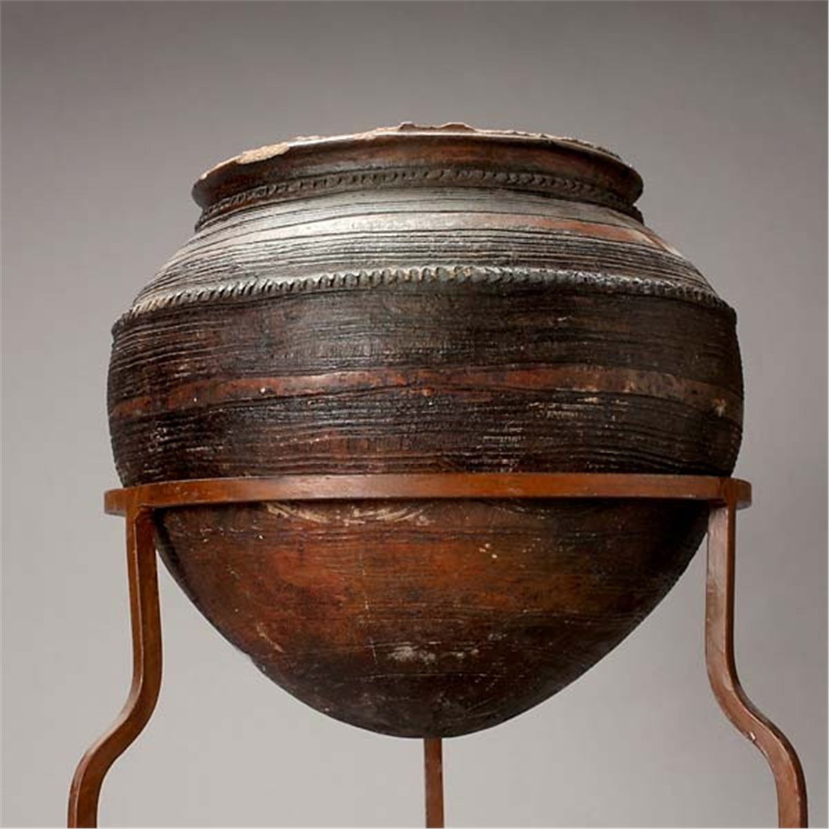 african ceramic vessel west africa cameroon