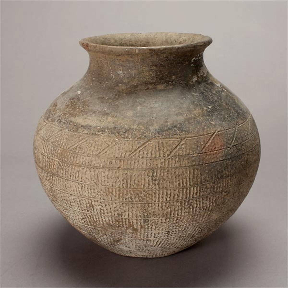 3 ancient ceramic vessels china etruscan