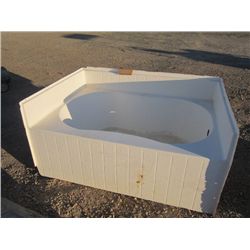 Fiberglass Bath Tub 6'x43"x20"