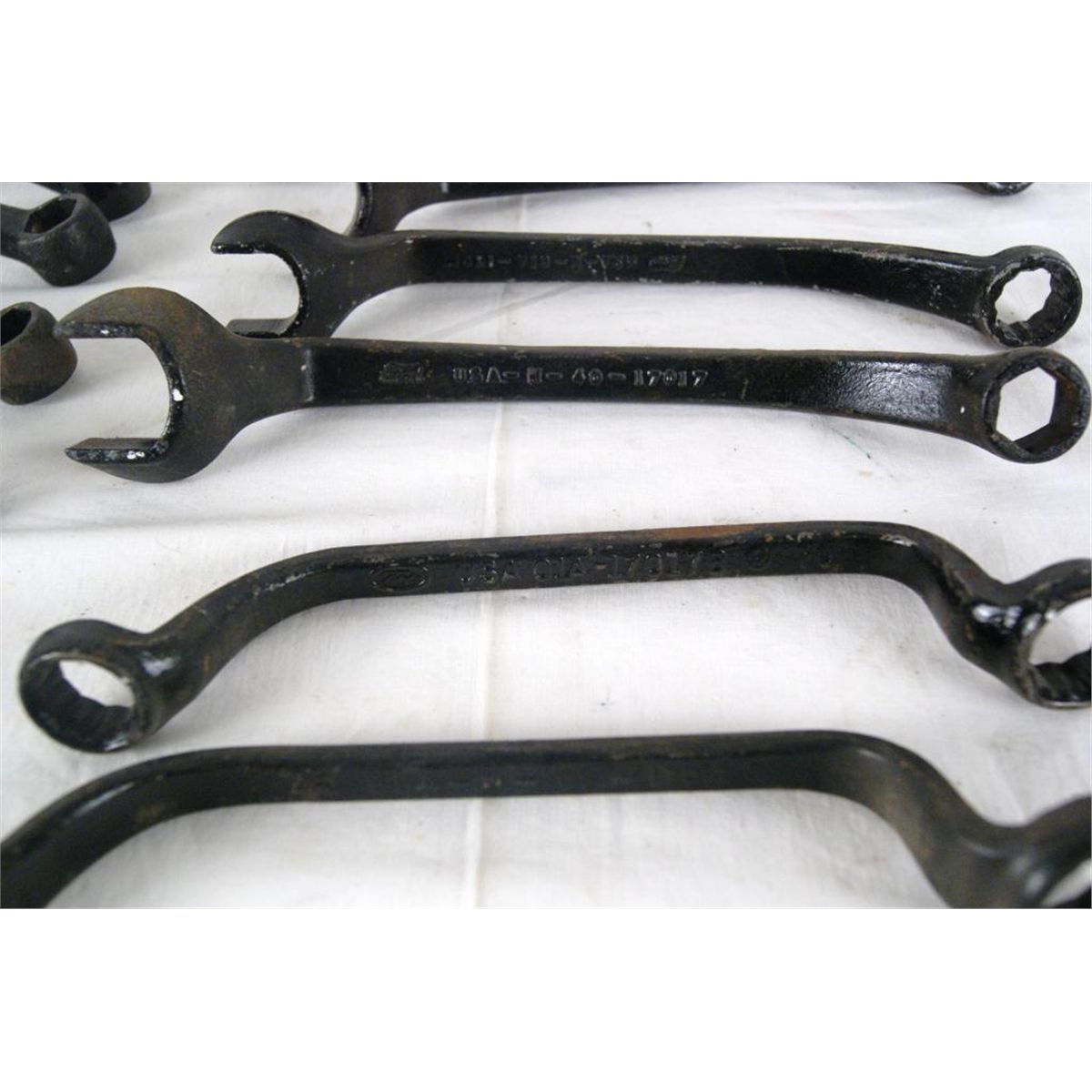 Ford - old wrenches