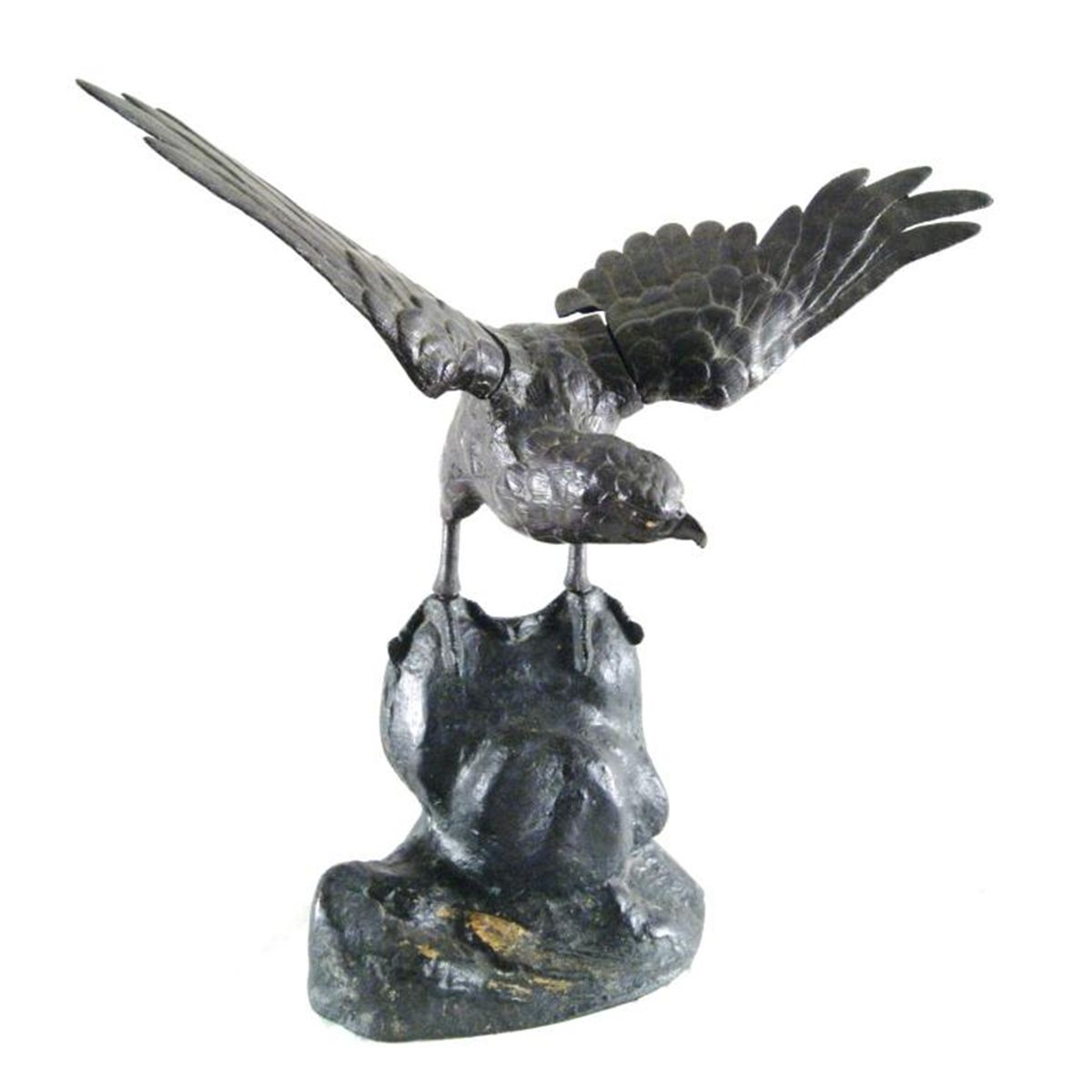 Cast iron Eagle statue 16"h 17"w