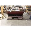 Image 2 : 64" X 70" DUMPING BIN