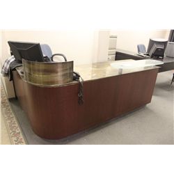 GLASS TOP L-SHAPE RECEPTION DESK