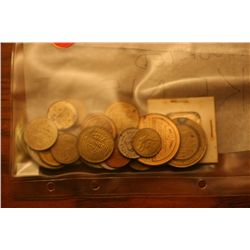 Crayon Bag W/ 20 Mixed Tokens