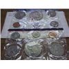 Image 2 : 1977 US MINT SET (UNC) P/D (WITH ENVELOPE)