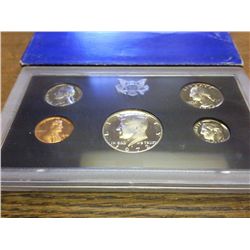 1972 US PROOF SET (WITH BOX)