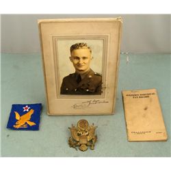 WWII GI LOT 2ND AF PATCH OFFICERS CAP INSIGNIA PHOTO