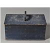 Image 1 : An American Painted and Dovetailed Spice Box
