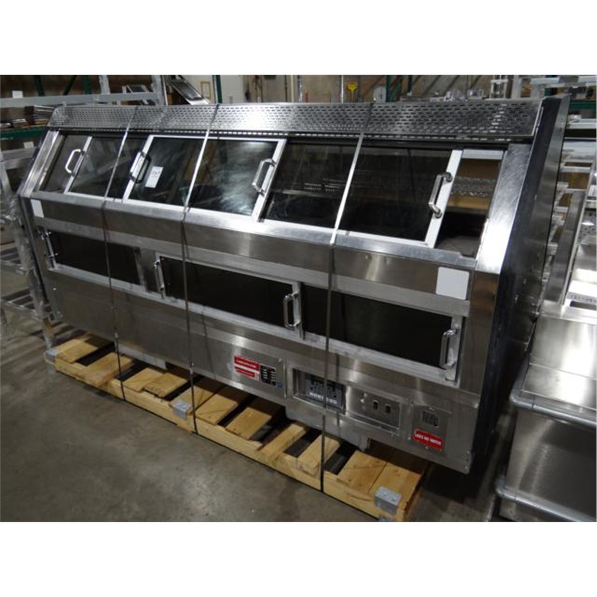 CUSTOM DELI MOD DILW8CB HOT FOOD DISPLAY CASE