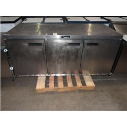 DELFIELD MOD: UC4472N 3DR S/S UNDER COUNTER REFRIGERATOTR