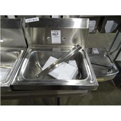 NEW BKS WALL MOUNT HAND SINK