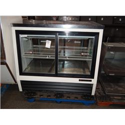 TRUE MOD: TSID-48-4-L LOW PROFILE DELI CASE
