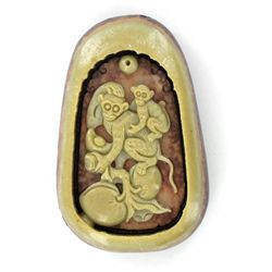 Chinese Carved Shoushan Stone Pendant (ANT-1650)