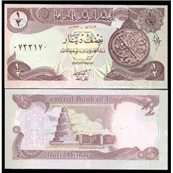 1993 Iraq 1/2 Dinar Crisp Uncirculated Note (CUR-05911)