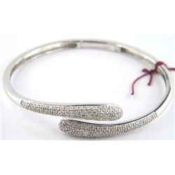 14K white gold diamond bangle