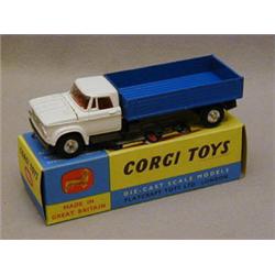 A CORGI TOYS DODGE KEW FARGO TIPPER