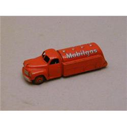 A DINKY TOYS MOBILE GAS TANKER