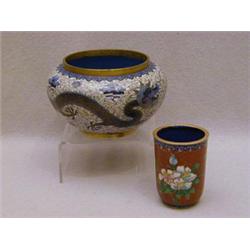 A 20TH CENTURY CLOISONNE BOWL