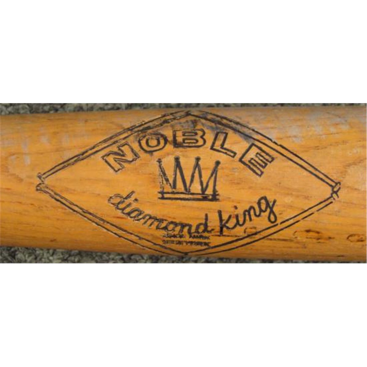 Noble Diamond King Vintage Official Softball Bat 30 In.