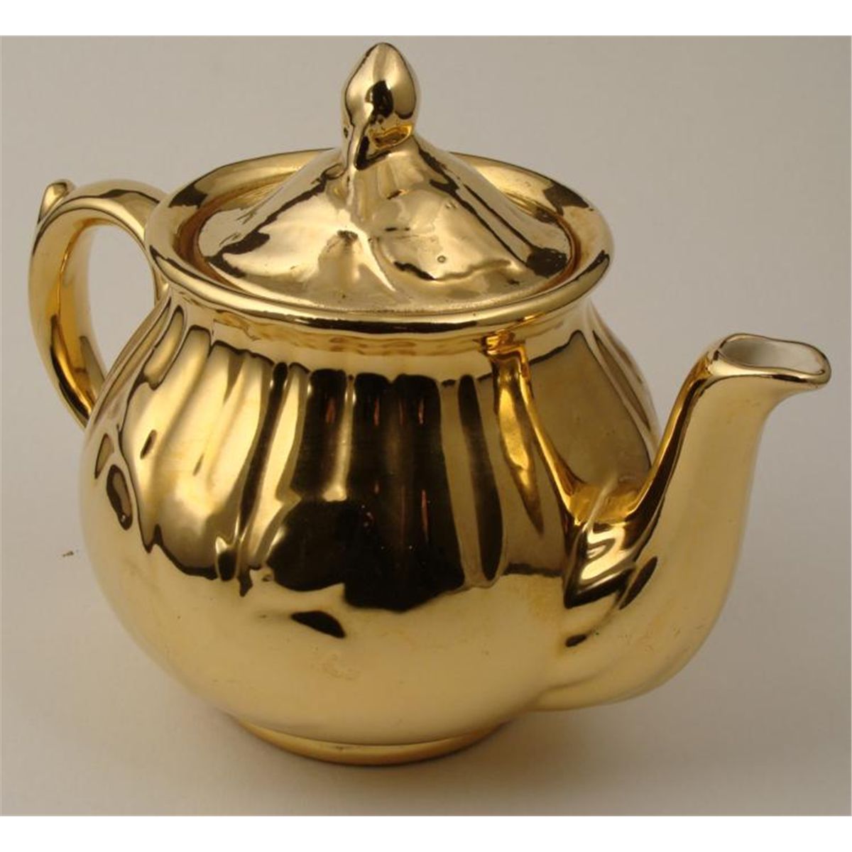 24K Karat Gold Teapot Hand Decorated China