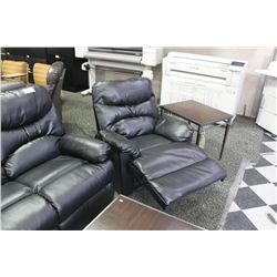 BLACK LEATHER RECLINER