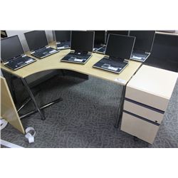 MAPLE COMPUTER DESK WITH MOBILE PEDESTAL