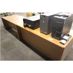 LARGE LOT OF MISC OFFICE FURNITURE