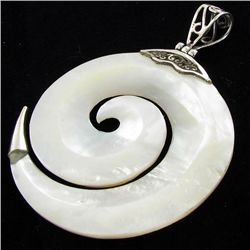 55twc Mother of Pearl Sterling Pendant (JEW-3433)