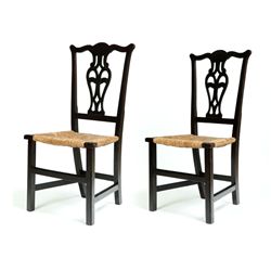 PAIR OF CHIPPENDALE SIDE CHAIRS.