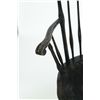 Image 2 : COMB-BACK WINDSOR ARMCHAIR.