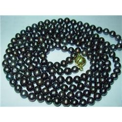 MWF1040 Beautiful 7-8mm Black Akoya Cultured Pearl Neck