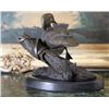 Image 6 : Darling Bronze Sculpture Duck on a Lily Pad