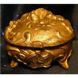 MWF1345 Victorian Gold Gilded Trinket Box! Dimensions: