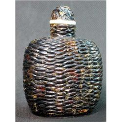 MWF1466 LARGE Natural Amber handcarved Snuff Bottle