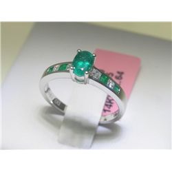 Emerald and .19 CT Diamonds 14K White Gold Ring Size 7