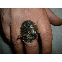 Eagle Ring Pewter?  Marked G&S  Copyright 86  USA 12.   23.8 grams