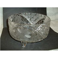Cut glass bowl,  3 legs, flower design 7-1/2x4"