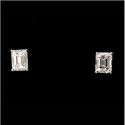 PAIR OF DIAMOND, PLATINUM EARRINGS.