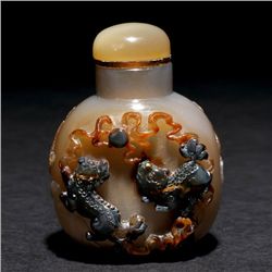 A Suzhou School Agate Snuff Bottle
