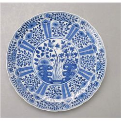 A Blue and White Foliated Porcelain Dish, Kangxi
