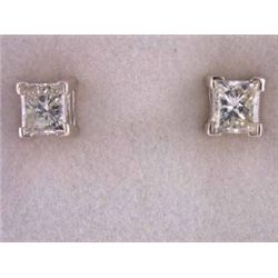 14k White Gold Stud Diamond Earrings (0.25 ct)